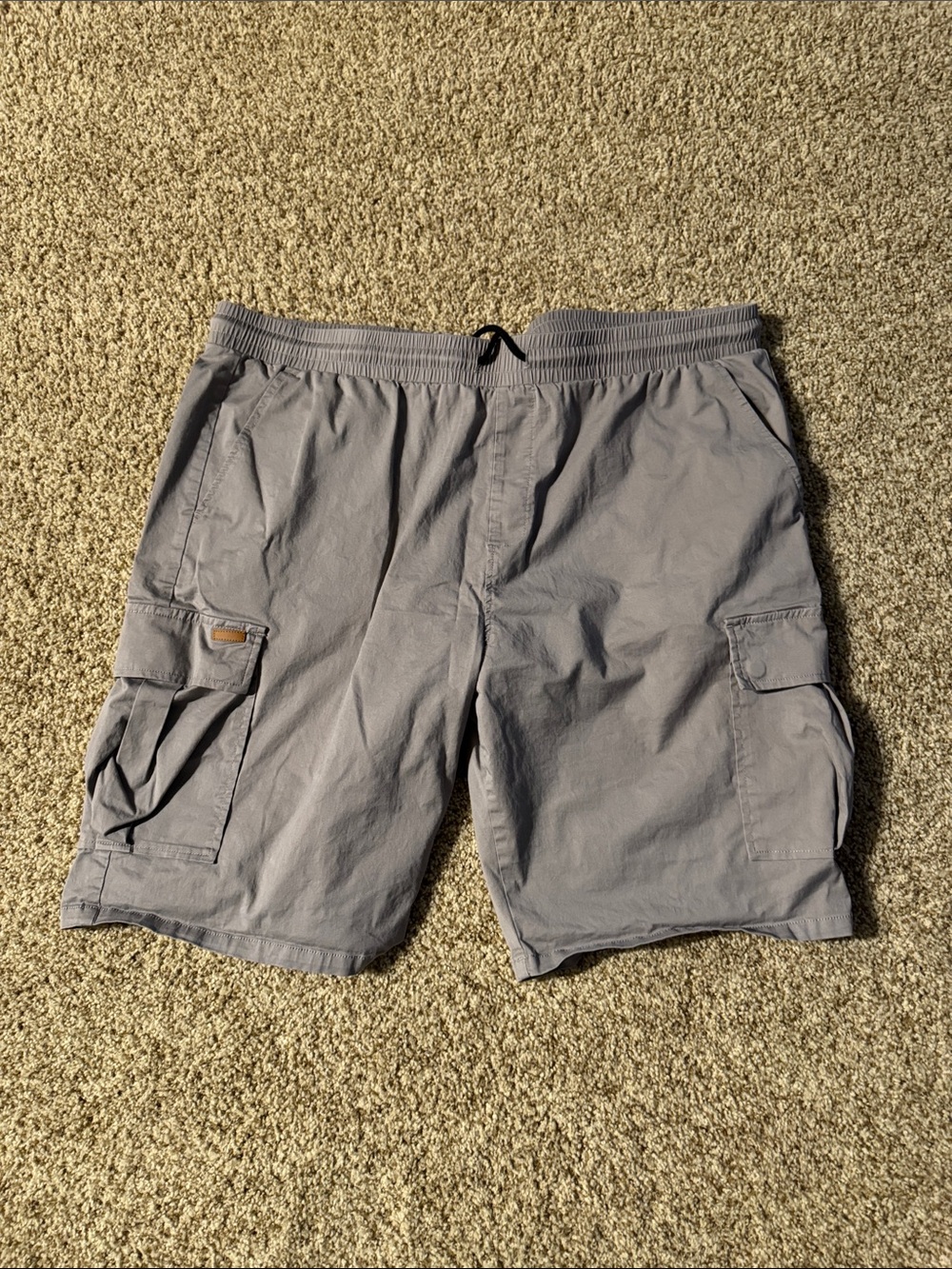 Men's Gray Cargo Shorts - Elastic Waist